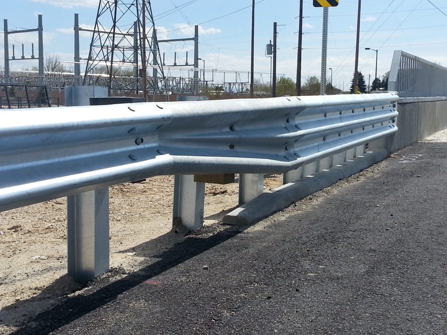 Bridge guard rail